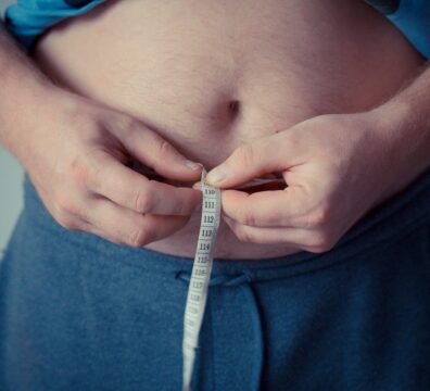 على الرغم من أن الحميات الغذائية المقيدة قد تفقدك الوزن على المدى القصير ، إلا أنها ليست الخيار الصحيح على الإطلاق للحفاظ على الوزن...